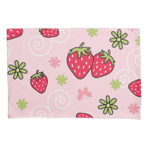 Strawberry pattern pillowcase