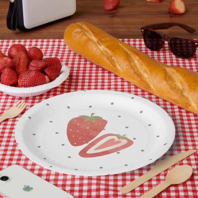 Strawberry polka dots paper plate (Picnic)