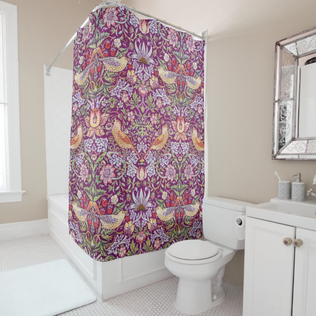 Strawberry Thief Red, William Morris (In Situ)