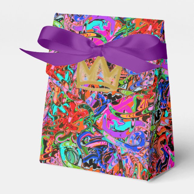 Street style graffiti with crown  favor box (Front Side)
