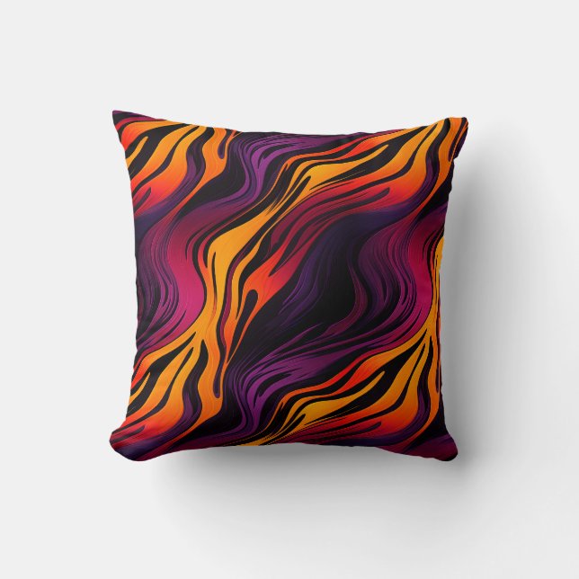 Striped Design Throw Pillow (Front)