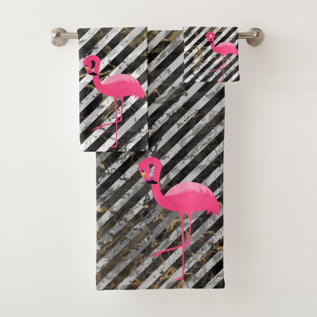 STRIPED MARBLE FLAMINGO BATHROOM TOWEL SET (Insitu)