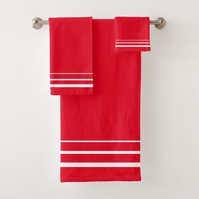 Striped Red and White Bath Towel Set (Insitu)