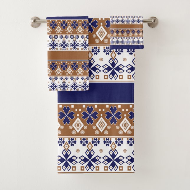 Striped scandinavian pattern brown blue bath towel set (Insitu)