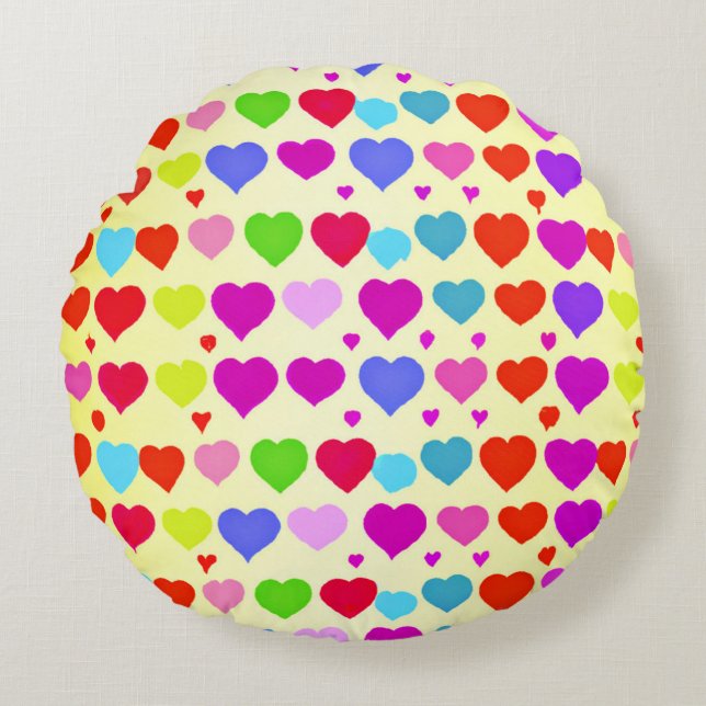Stunning Vibrant Love Pattern Round Pillow (Front)