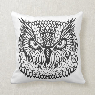 Style Eagle Owl Head Throw Pillow
