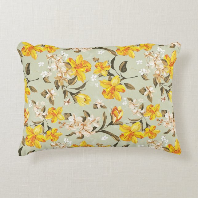 Stylish beautiful bright floral pattern accent pillow (Front)