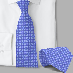 Stylish blue geometric pattern tie