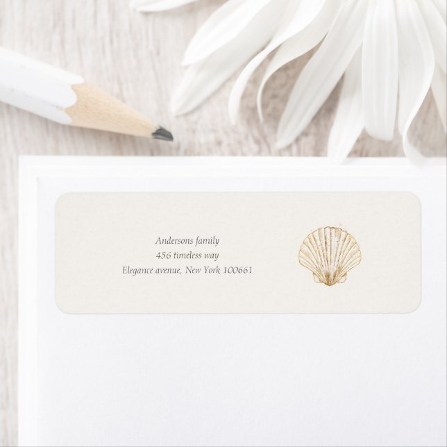 Stylish Coastal Seashell Wedding Address Label (En situation)