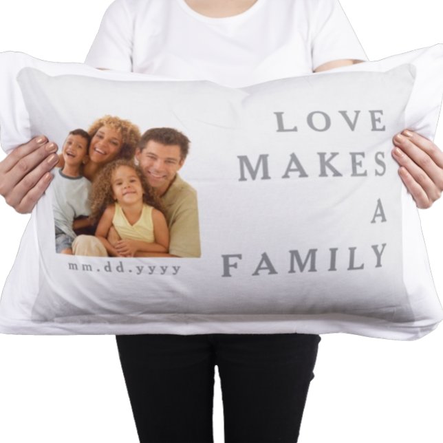 Stylish Custom Family Quote Design Bedroom Accent Accent Pillow (Hand show)