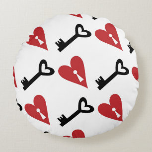 Stylish graphic seamless pattern with hearts and k round pillow