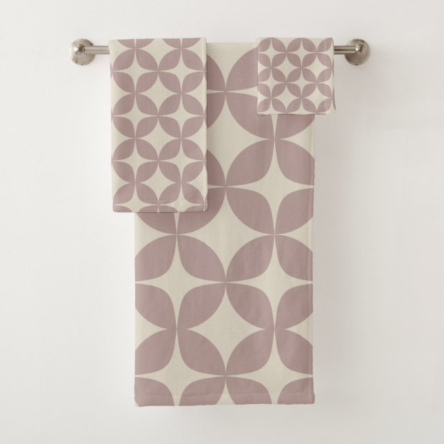 Stylish Mid Century Modern Pattern in Dusty Mauve Bath Towel Set (Insitu)