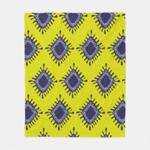Stylish modern ikat tribal seamless pattern fleece blanket