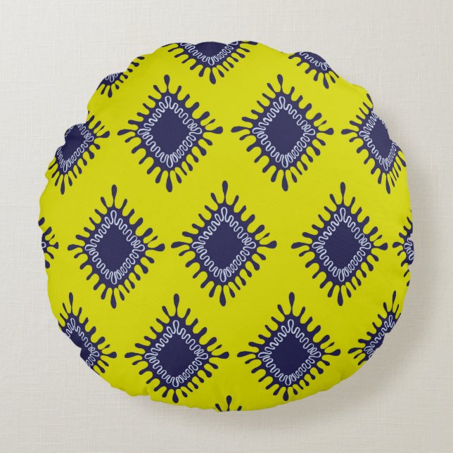 Stylish modern ikat tribal seamless pattern round pillow (Front)