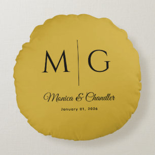Stylish Monogram With Couple Name Metallic Gold Round Pillow