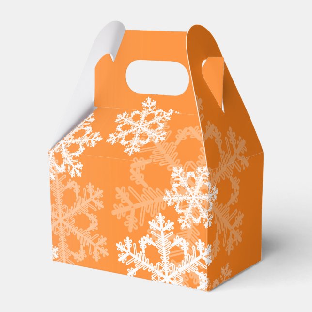 Stylish Orange Snowflakes Modern Christmas pattern Favor Box (Front Side)