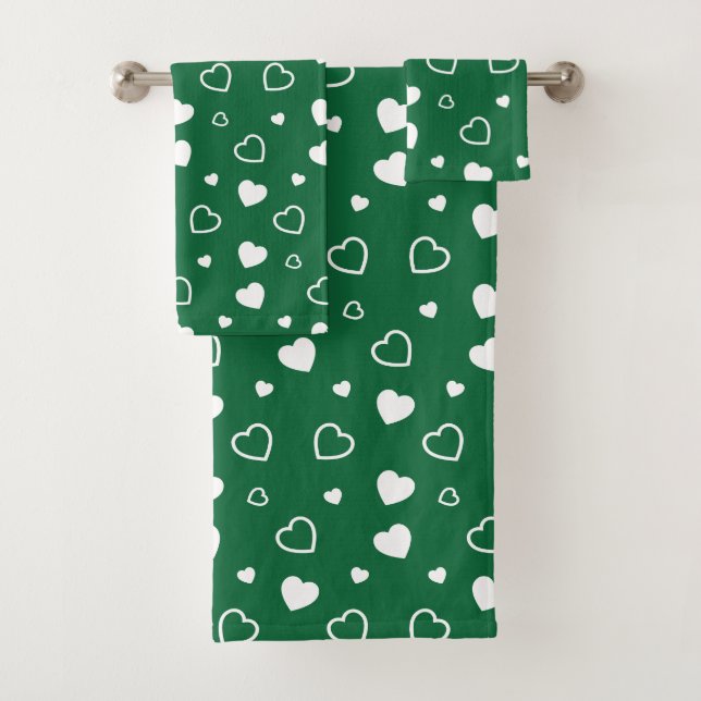 Stylized hearts pattern 6 bath towel set (Insitu)