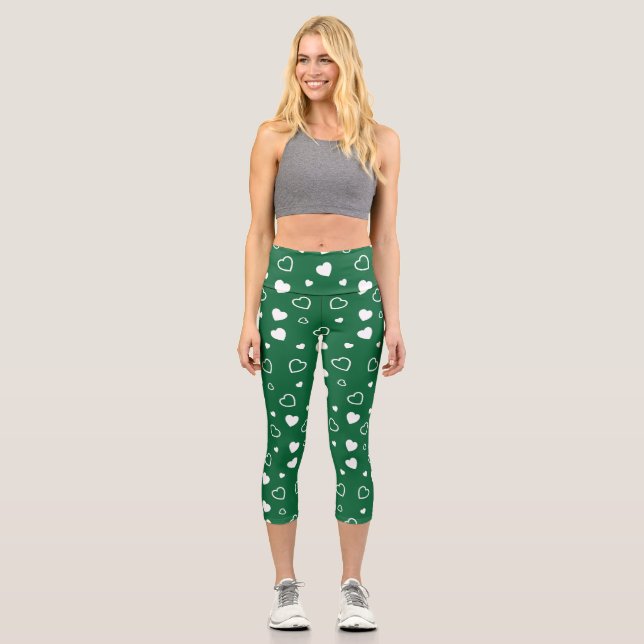 Stylized hearts pattern 6 capri leggings (Front)