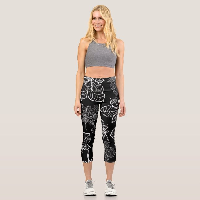 Stylized leaves 3 capri leggings (Front)