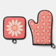 Stylized Peaches & Cream Floral