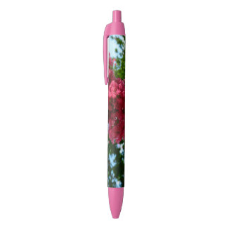 Stylo à fleurs de coeur rose