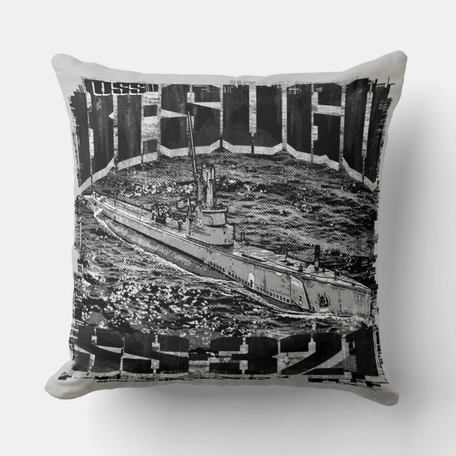 Submarine Besugo Throw Pillow (Front)