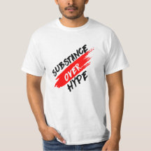 Substance au-dessus de T-shirt d'exagération