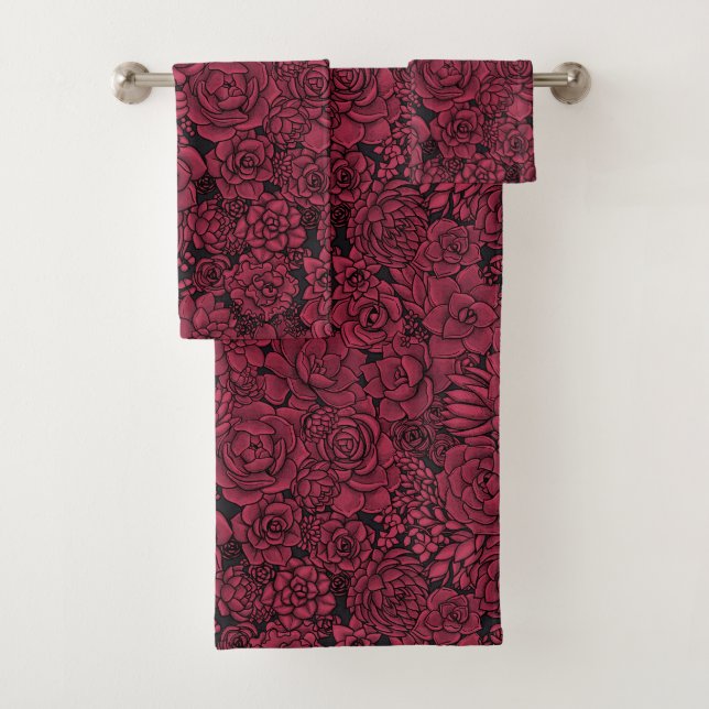 Succulents in Viva Magenta- Colour of the Year 202 Bath Towel Set (Insitu)