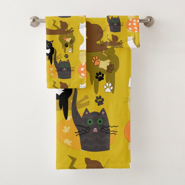 Such different cats.  bath towel set (Insitu)