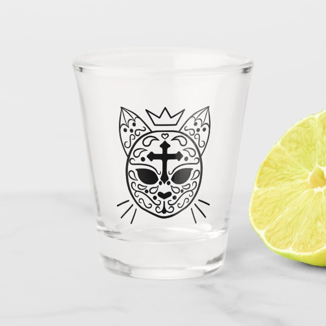 Sugar cat skull shot glass (Front)