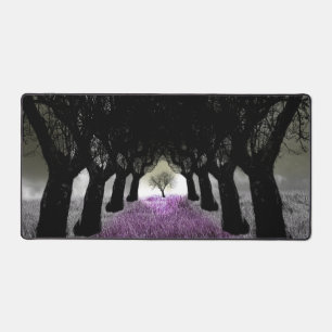 Suivre la trajectoire de l'herbe violette Concepti