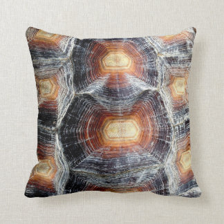 Sulcata pillow