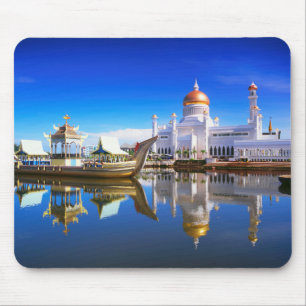 Sultan Omar Ali Saifuddien Mosque Mouse Pad