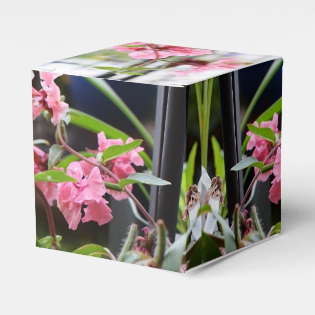 Summer Flowers Favor Box (Front Side)
