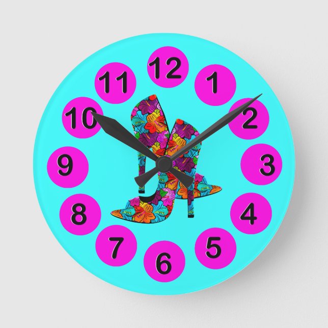 Summer Fun High Heel Shoes Round Clock (Front)