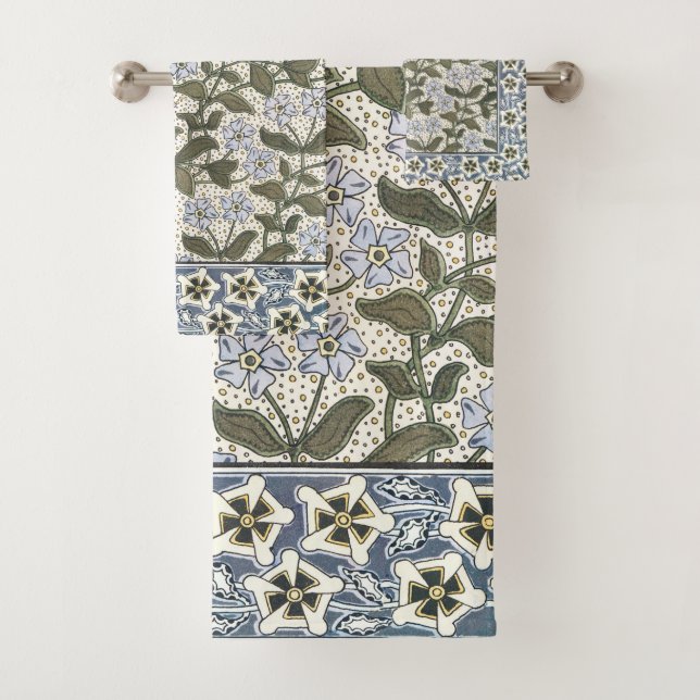 Summer Periwinkle Flower Pretty Elegant Floral Bath Towel Set (Insitu)