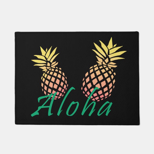 summer tropical "aloha" text, colourful pineapple doormat (Front)