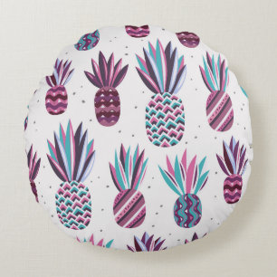 Summer Vibes: Pineapple Pattern, Colourful Dots Round Pillow