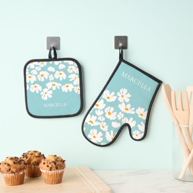 Summer White Cosmos Flowers Custom Name Oven Mitt & Pot Holder Set (Insitu(Hanging))