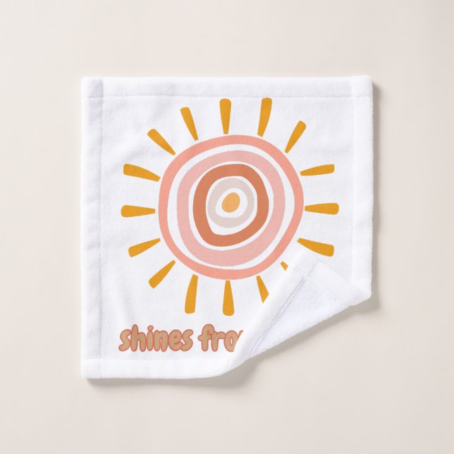 Sun Boho Art: "Shine from within" quote for self-e (Gant de toilette)