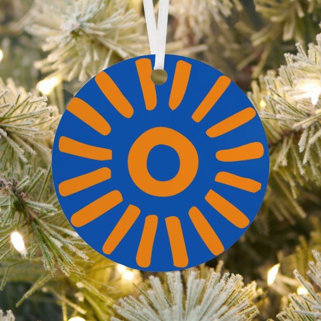 Sunburst Metal Ornament (Insitu)