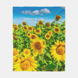 Sunflower field in summer sunny day. Picturesque l Fleece Blanket