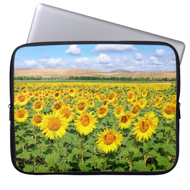Sunflower field laptop sleeve (Front)