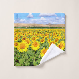 Sunflower field wash cloth