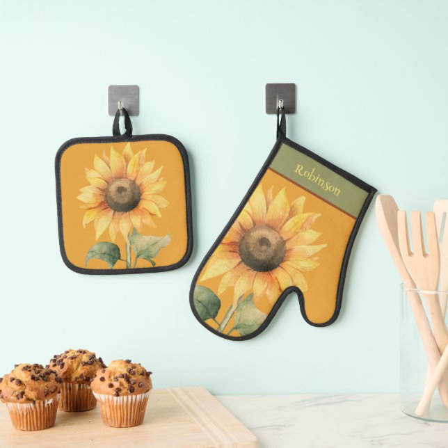 Sunflowers Orange Yellow Green Oven Mitt & Pot Holder Set (Insitu(Hanging))