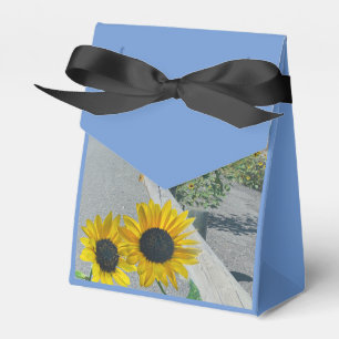 Sunflowers wedding walk road in love casual favor box