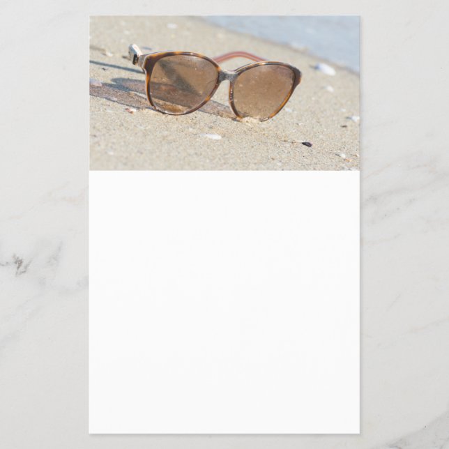 Sunglasses on the beach flyer (Front)