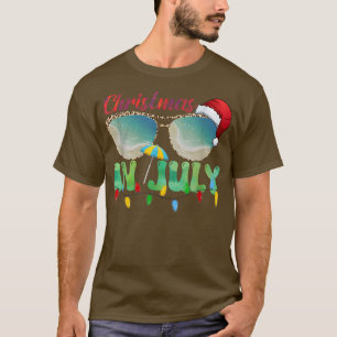 Sunglasses Santa Hat Men Woman Kids Christmas in T-Shirt