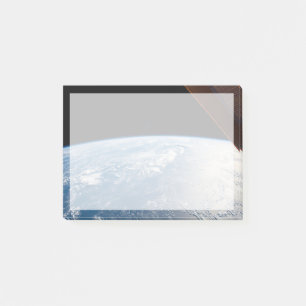 Sunglint Beams Off The Waters Of The Pacific Ocean Post-it Notes