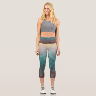 Sunlit Mist Capri Leggings